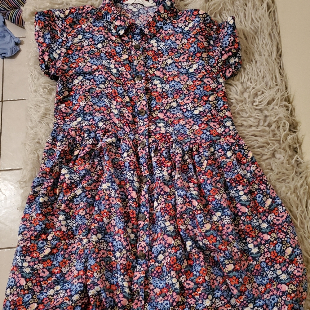 Dress - Picture 2 of 2